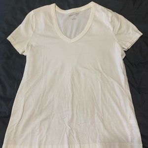 Universal Thread white t shirt